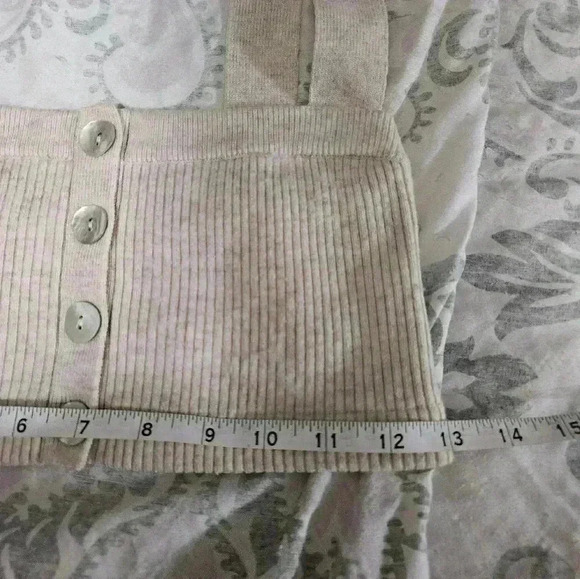 Song of style front button top! - Picture 6 of 6